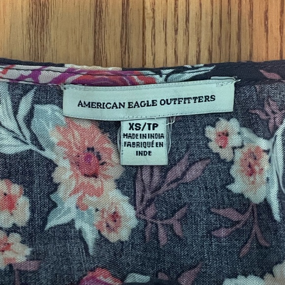 American Eagle Baby Doll Dress with Flower Pattern - Picture 2 of 4